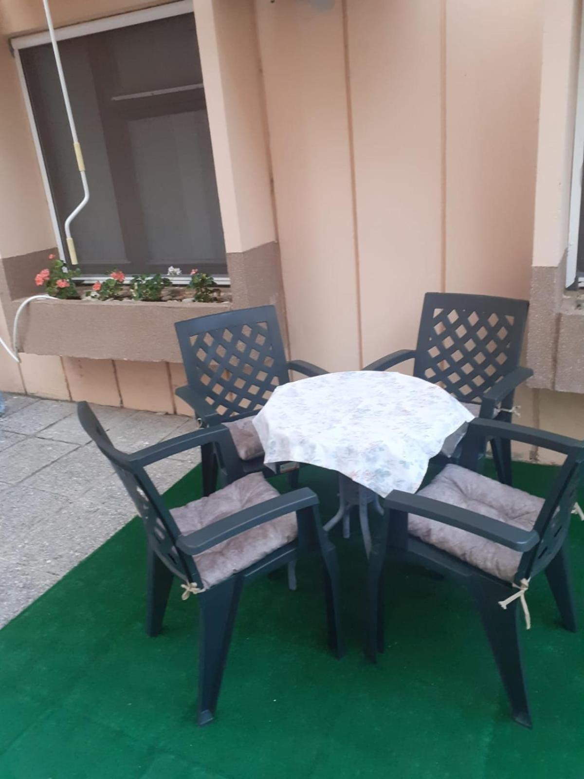 Apartments Aleksandar Petrovac 部屋 写真